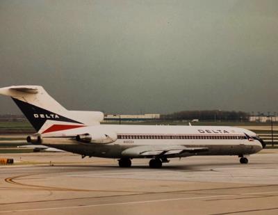 Photo of aircraft N490DA operated by Delta Air Lines