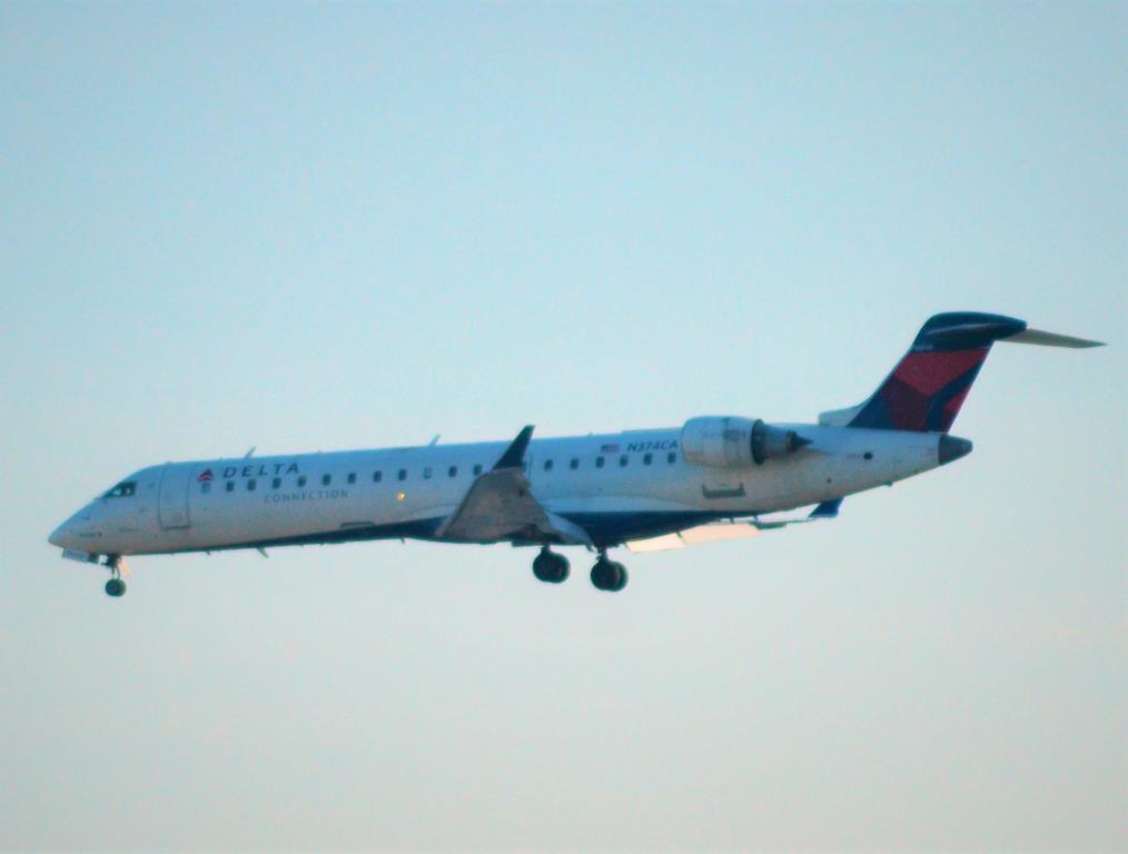 Photo of aircraft N374CA operated by GoJet Airlines