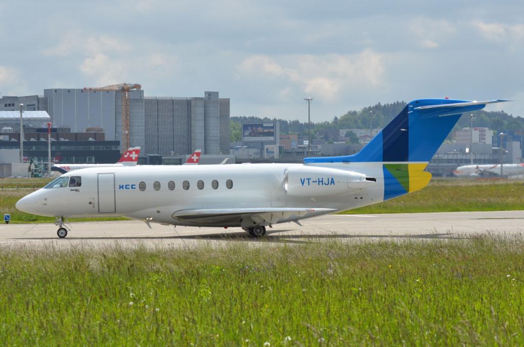 Photo of aircraft VT-HJA operated by Hindustan Construction Company Ltd