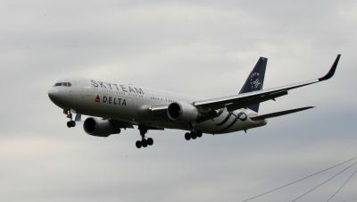 Photo of aircraft N175DZ operated by Delta Air Lines