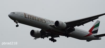 Photo of aircraft A6-EPJ operated by Emirates