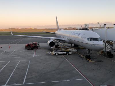 Image of aircraft registration N48127 - A 757-224(WL) operated by United Airlines