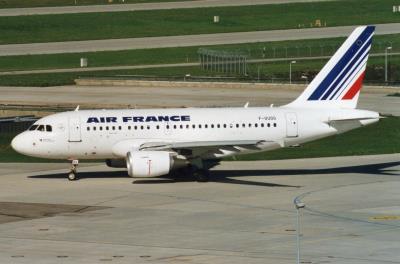 Photo of aircraft F-GUGG operated by Air France