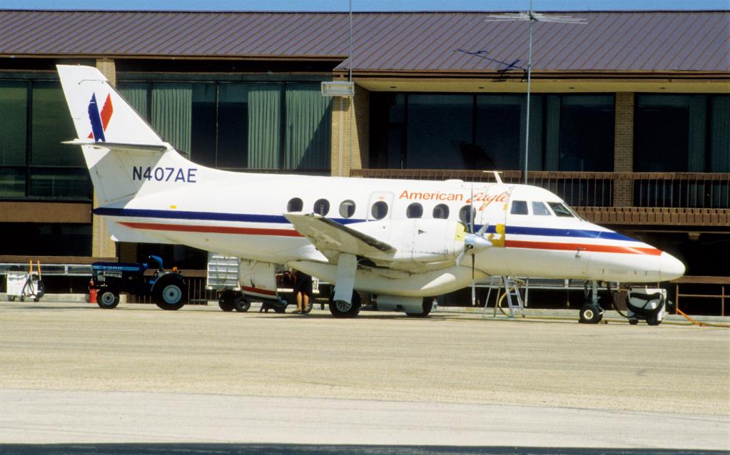 Photo of aircraft N407AE operated by Metro Express