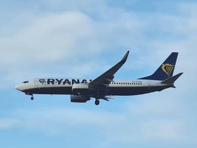 Photo of aircraft EI-ENM operated by Ryanair
