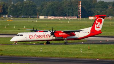 Photo of aircraft D-ABQL operated by Air Berlin