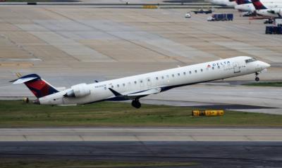 Photo of aircraft N606LR operated by ExpressJet Airlines