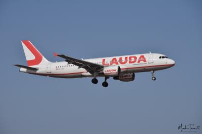 Photo of aircraft OE-LOA operated by LaudaMotion