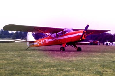 Photo of aircraft G-AMTM operated by Robert James Stobo