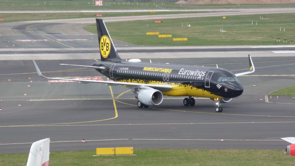 Photo of aircraft D-AIZR operated by Lufthansa