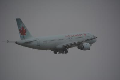 Image of aircraft registration C-FTJQ - A A320-211 operated by Air Canada