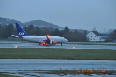 Image of aircraft registration SE-RJX - A 737-76N(WL) operated by SAS Scandinavian Airlines