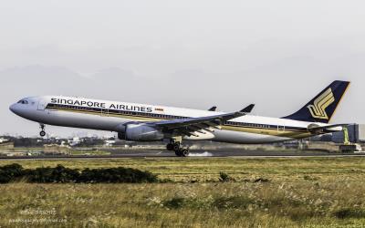 Photo of aircraft 9V-STO operated by Singapore Airlines