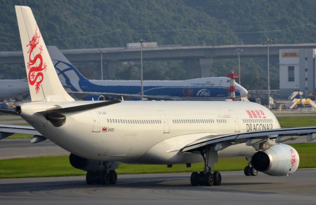 Photo of aircraft B-LAA operated by Dragonair