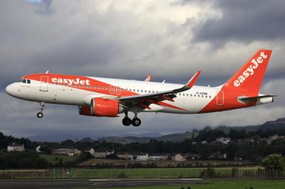 Image of aircraft registration G-UZHM - A A320-251N(WL) operated by easyJet