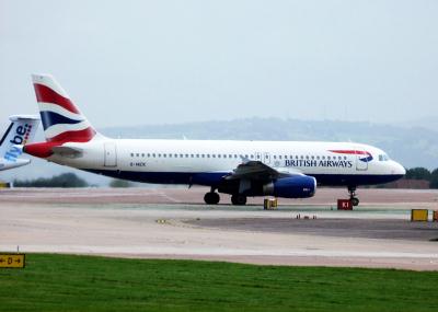 Photo of aircraft G-MIDX operated by British Airways