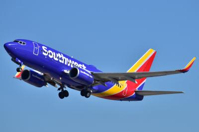 Photo of aircraft N7821L operated by Southwest Airlines