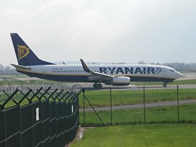 Photo of aircraft EI-EXD operated by Ryanair
