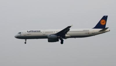 Photo of aircraft D-AISF operated by Lufthansa