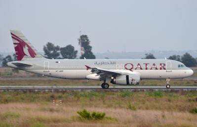 Photo of aircraft A7-AHR operated by Qatar Airways