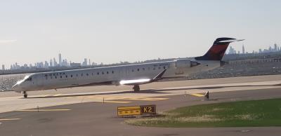 Photo of aircraft N914XJ operated by Endeavor Air