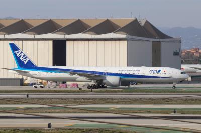 Image of aircraft registration JA795A - A 777-300(ER) operated by All Nippon Airways