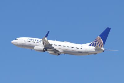 Photo of aircraft N76254 operated by United Airlines