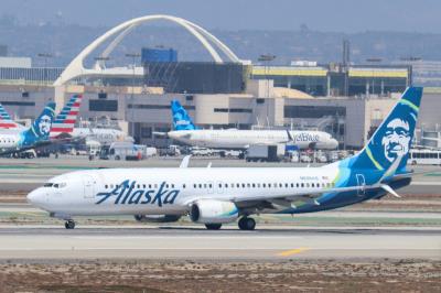 Photo of aircraft N536AS operated by Alaska Airlines