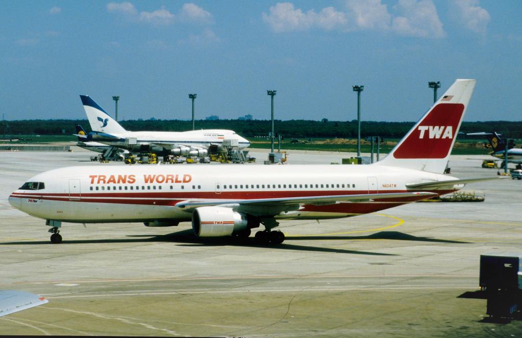 Photo of aircraft N604TW operated by Trans World Airlines (TWA)