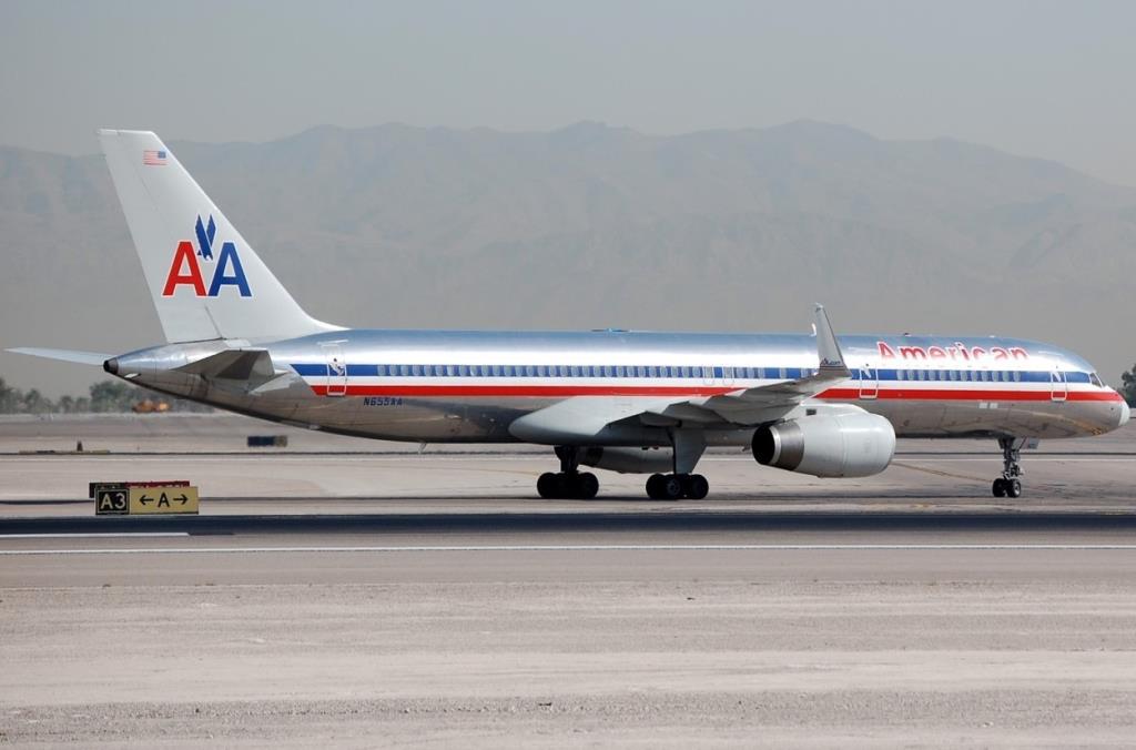 Photo of aircraft N655AA operated by American Airlines