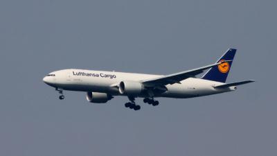 Photo of aircraft D-ALFC operated by Lufthansa Cargo