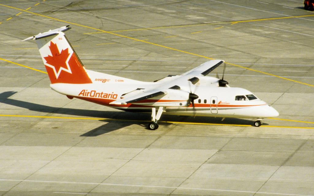 Photo of aircraft C-GONN operated by Air Ontario