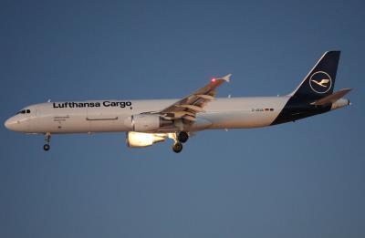 Photo of aircraft D-AEUA operated by Lufthansa Cargo