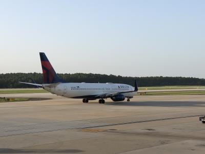 Photo of aircraft N3749D operated by Delta Air Lines