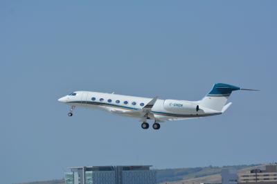 Photo of aircraft C-GNDN operated by Skyservice Business Aviation