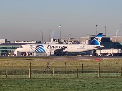 Photo of aircraft SU-GFT operated by EgyptAir