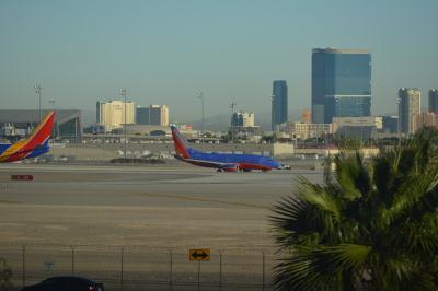 Photo of aircraft N487WN operated by Southwest Airlines