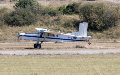 Photo of aircraft F-GTHA operated by CERPS Gap-Tallard