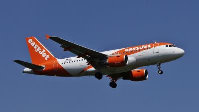 Photo of aircraft OE-LQQ operated by easyJet Europe
