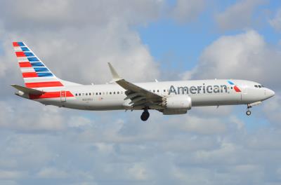 Photo of aircraft N339SU operated by American Airlines