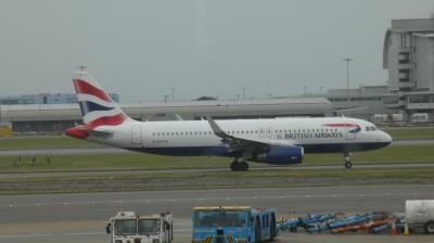 Photo of aircraft G-EUYW operated by British Airways