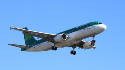 Photo of aircraft EI-DEF operated by Aer Lingus