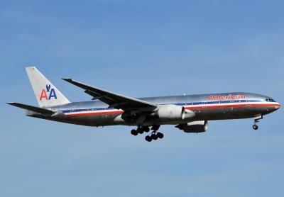Image of aircraft registration N798AN - A 777-223(ER) operated by American Airlines