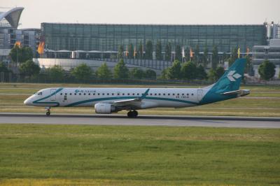 Image of aircraft registration I-ADJO - A ERJ-195-LR (ERJ-190-200 LR) operated by Air Dolomiti