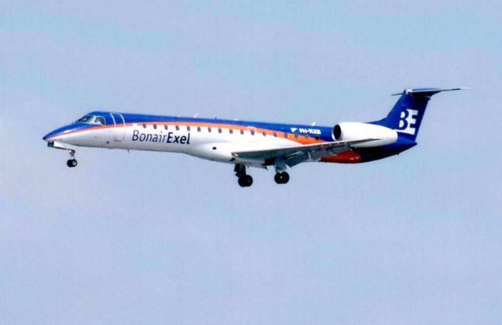 Photo of aircraft PH-RXB operated by BonairExel