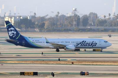 Photo of aircraft N915AK operated by Alaska Airlines