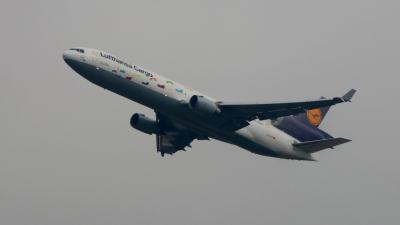 Photo of aircraft D-ALCH operated by Lufthansa Cargo