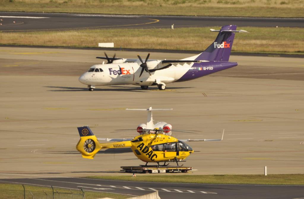 Photo of aircraft EI-FXD operated by Federal Express (FedEx)