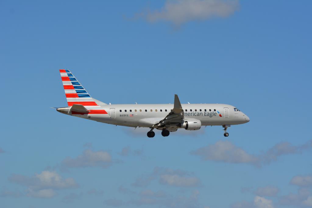 Photo of aircraft N419YX operated by American Eagle