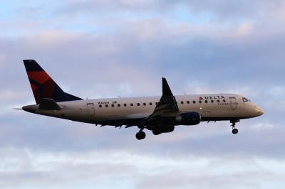 Photo of aircraft N306SY operated by Delta Connection